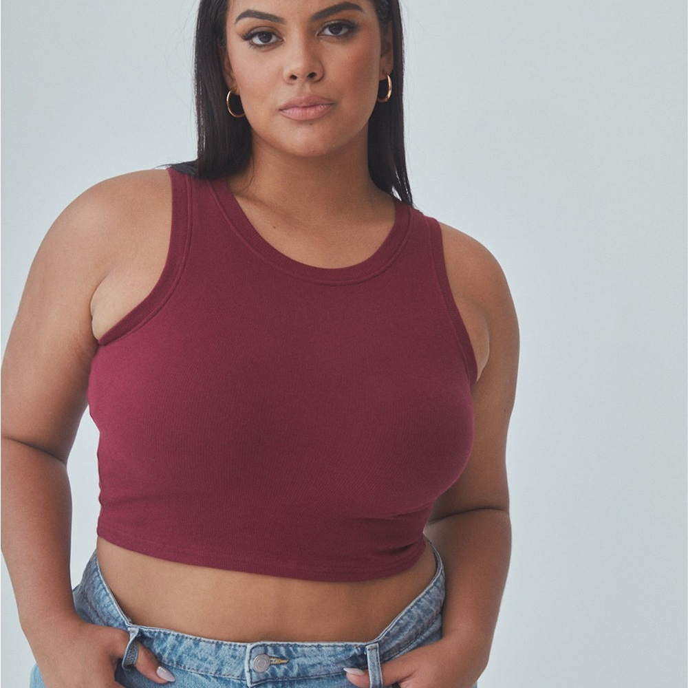 Klassy Network Razorback Crop Top - Picture 3 of 4